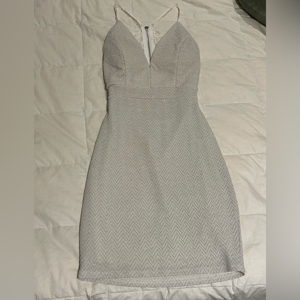 Brand: Honey and Rosie, color: white and silver, size: XS